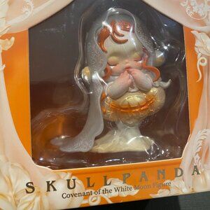 Popmart Skullpanda Covenant of the White Moon Figure Limited Edition Collectible